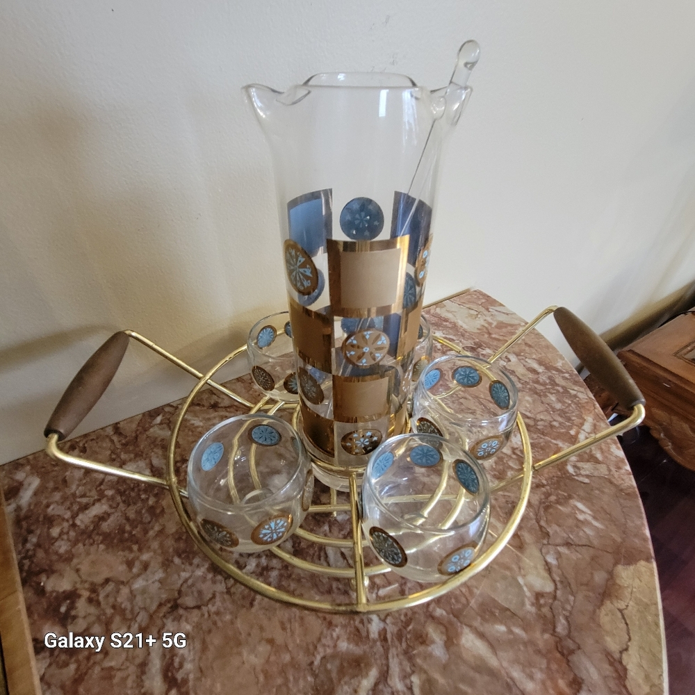 Vintage Culver Gold and blue Carnival Pitcher and roly poly set